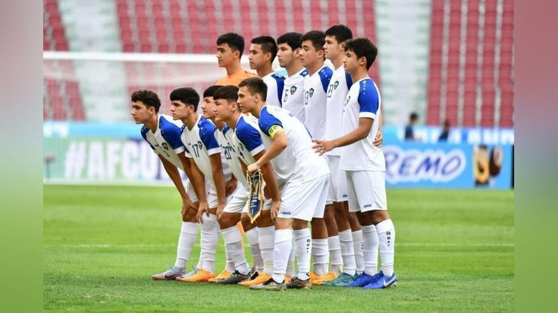 'O`zbekiston U-17 terma jamoasi Saudiya Arabistoniga qarshi oq-ko`k libosda maydonga tushadi'ning rasmi