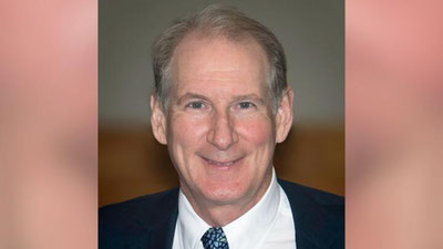 Изрображение 'Американский миллиардер погиб на гоночной трассе в день своего 70-летия'