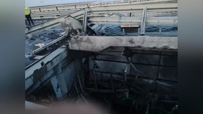 Изрображение 'Новая атака на Крымский мост: двое человек погибли, движение закрыто (видео)'