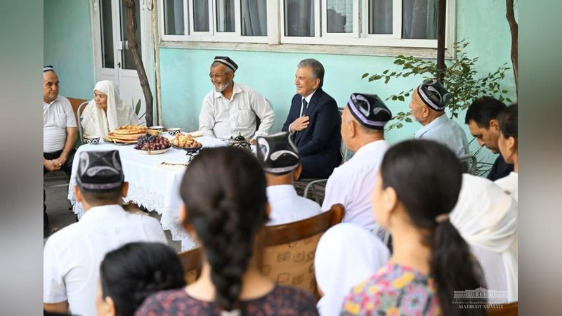'Prezident Xitoy mahalla aholisi turmushi bilan yaqindan tanishdi (foto)'ning rasmi