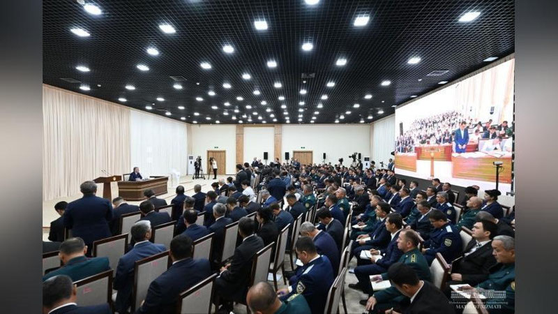 '26 ta soliq idoralari rahbarlari ishdan olindi'ning rasmi