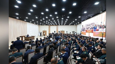 '26 ta soliq idoralari rahbarlari ishdan olindi'ning rasmi