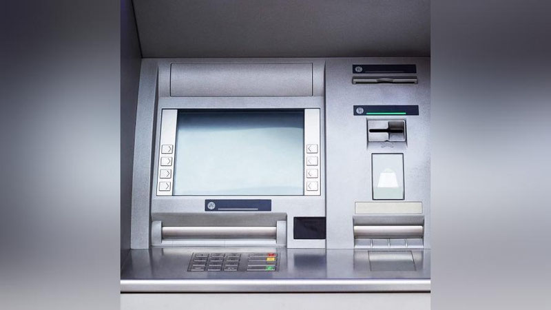 'Farg`onada bank g`aznachisi bankomatdagi pullarni o`zlashtirib yubordi'ning rasmi
