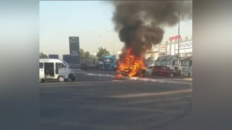 'Toshkentda YTHga uchragan “LABO” yonib kul bo`ldi (video)'ning rasmi