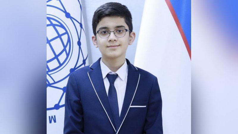 'Prezident maktabi o`quvchisi IELTSdan 8,5 ball oldi'ning rasmi