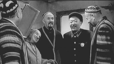 'Eronlik polvonni yiqitgan qiziqchi haqida eshitganmisiz? (Foto)'ning rasmi