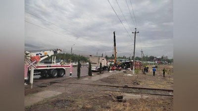 'Angrenda 2 ta yuk mashinasi va "Cobalt" ishtirokida YTH sodir bo`ldi (video)'ning rasmi