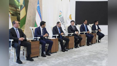 'Xitoyda O`zbekiston delegasiyasi o`z tarixidagi eng katta tarkib – 30 dan ortiq sport turida 350 nafardan ziyod atlet bilan ishtirok etadi'ning rasmi