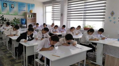 'Maktablarida ilk bor choraklik summativ baholash sinovlari bo`lib o`tmoqda'ning rasmi