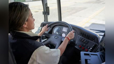 'Ayollarga ham avtobuslarni haydashga ruxsat berilishi mumkin'ning rasmi