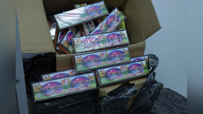 'Янги йил яқин. Фарғонадаги хонадонлардан бирида 407 млн сўмлик "пақилдоқлар" аниқланди'ning rasmi