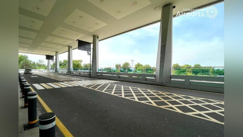 'Bugun soat 12:00 dan boshlab Toshkent xalqaro aeroportidagi yo`l o`tkazgichga chiqish cheklanadi'ning rasmi