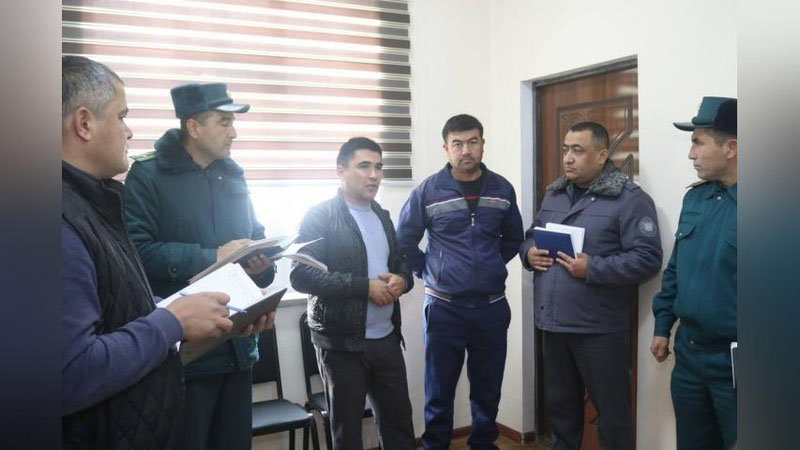 'Surxondaryoda “Spark”, “Neksiya-3”, ekskavator olib beraman deb 476 million so`mni “uxlatgan” firibgarga jinoyat ishi qo`zg`atildi'ning rasmi