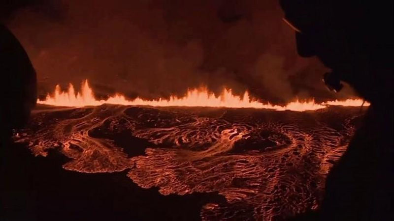 'Islandiyada uzoq kutilgan vulqon otildi'ning rasmi