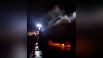 'Samarqandda ikki Fura yonib ketdi. Ular bir-biri bilan to`qnashgan (video)'ning rasmi