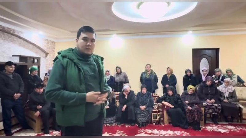 'Andijonlik tadbirkor va uning otasi o`limi haqida noto`g`ri ma`lumot tarqatgan bloger sudlandi'ning rasmi