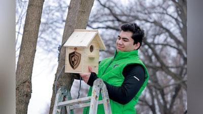 Изрображение 'Минэкологии провело акцию «Помощь птицам зимой» (видео)'