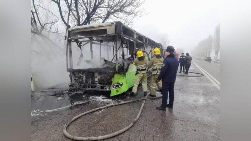 'Тошкент вилоятида ҳам йўловчи автобус ёниб кетди'ning rasmi