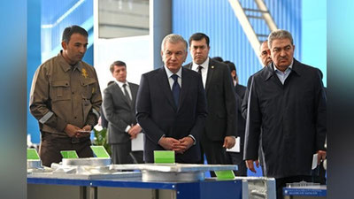'Prezident Quyuv-mexanika zavodining salohiyati bilan tanishdi'ning rasmi