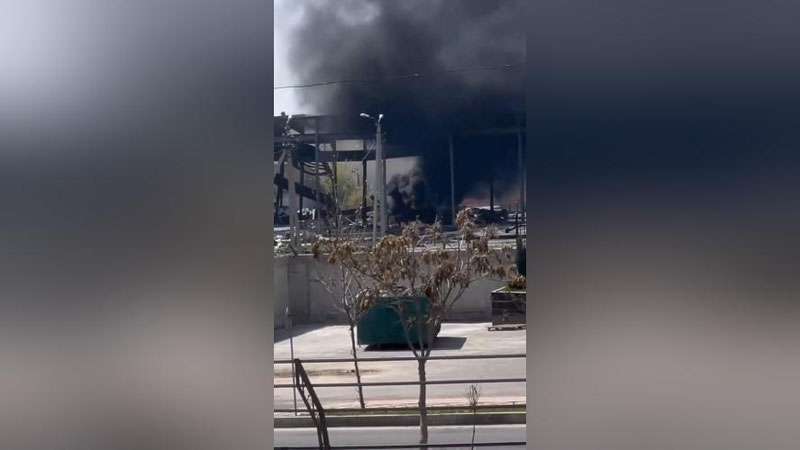 'O`tgan yili Sergelida portlagan bojxona omborida yong`in chiqdi'ning rasmi