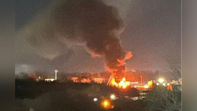 'Rostov viloyatining Morozovsk shahri tunda yirik dronlar hujumiga uchradi, shahar uzra 44 dan ortiq dronlar urib tushirildi'ning rasmi