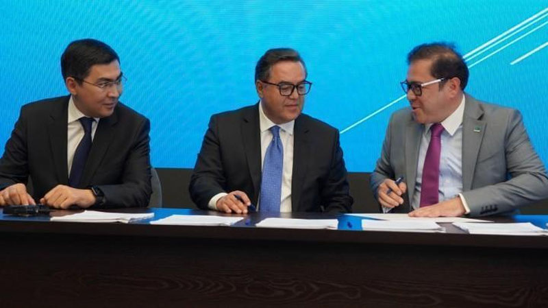 'Milliy filmlar namoyishini yo`lga qo`yish maqsadida anjuman bo`lib o`tdi'ning rasmi