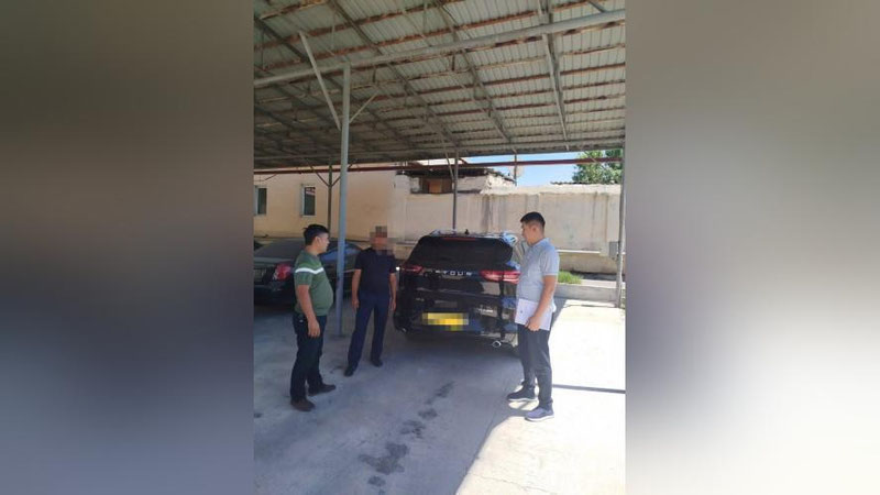 'Farg`onalik soliq to`lamagan fermerning avtomashinasi onlayn-auksionga qo`yildi'ning rasmi