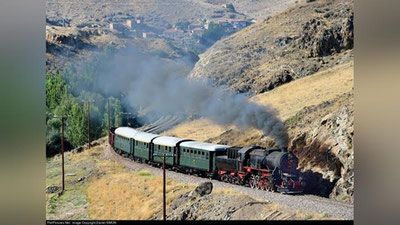 'Мексикада 25 ёшли аёлни поезд уриб кетди'ning rasmi