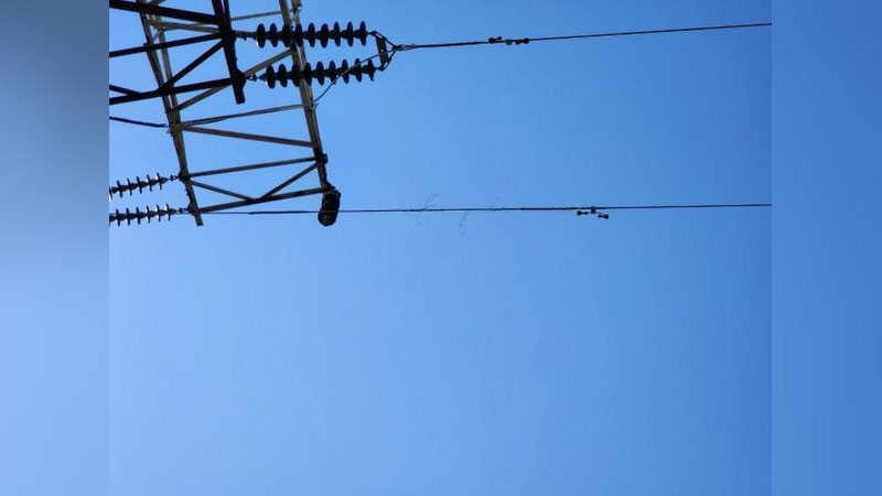 Изрображение 'Вспышка на линии электропередач на Юнусабаде попала на видео'