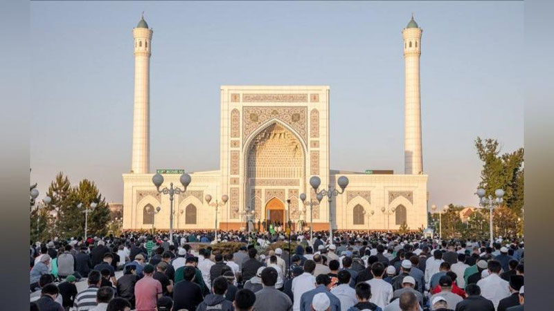 'Toshkent shahrida hayit namozi soat 05:10 da o`qiladi'ning rasmi