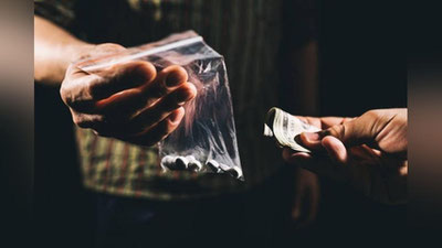 'O`zbekistonda narkojinoyat sodir etgan yoshlar soni yildan yilga o`sib borayotgani aytildi'ning rasmi