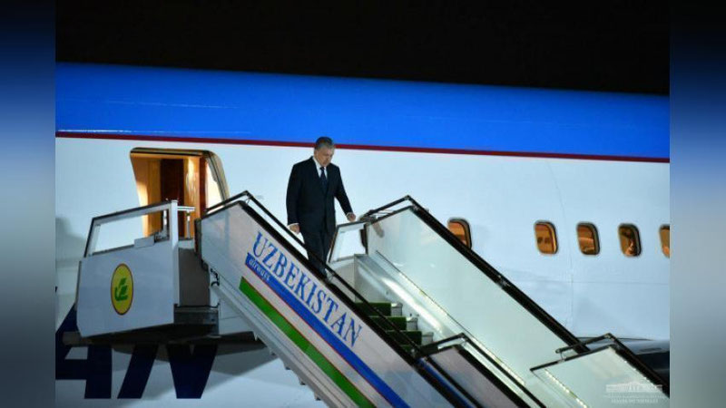 'Prezident Surxondaryodan Toshkentga qaytib keldi'ning rasmi