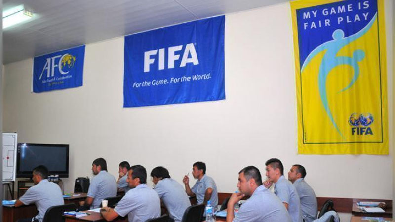 'Farg`onada murabbiylar bilimini yangilash doirasidagi o`quv kurslari tashkil etildi'ning rasmi