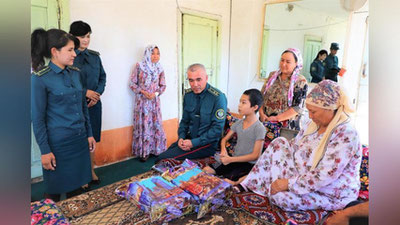 'Insonlarning dardu-tashvishlarini o`ylab yashash  odamiylikning eng oliy mezonidir'ning rasmi