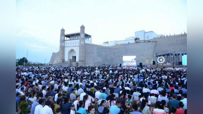 'Buxoroda «Ipak va ziravorlar» festivali bo`lib o`tdi (foto)'ning rasmi