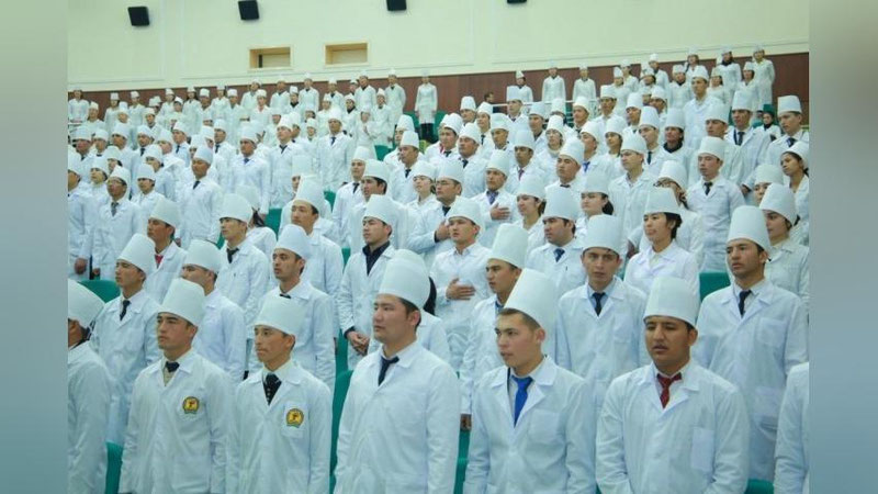 'Tibbiyot instituti bitiruvchilari uchun yangi yo`nalishda 1 yillik rezidentura joriy etiladi'ning rasmi
