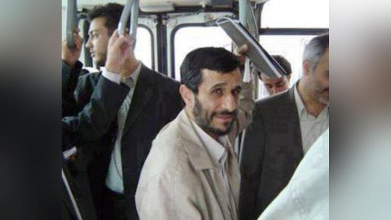 'ERONDA SOBIQ PREZIDENT MAHMUD AHMADDINAJOT HIBSGA OLINDI'ning rasmi