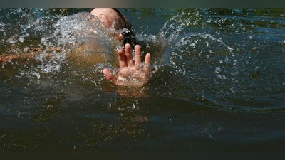 'Toshkent viloyatidagi “Zaxariq” kanaliga cho`kib ketgan 5 yoshli bolaning jasadi topildi'ning rasmi