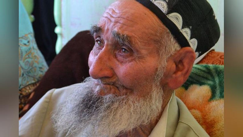 'O`ZBEKISTON XALQI MINTAQADA UZOQ UMR KO`RISh BO`YIChA ETAKChI'ning rasmi