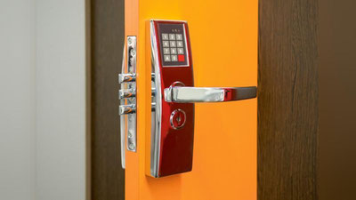 'Хавфсизликни таъминловчи янги қурилма ихтиро қилинди'ning rasmi