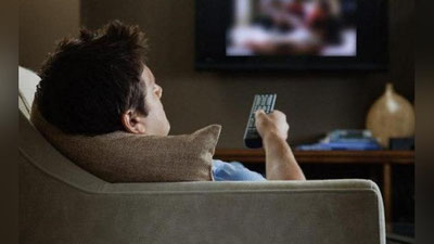 'Televizor qarshisida ko`p vaqt o`tkazish ichak saratoniga olib kelishi mumkin'ning rasmi