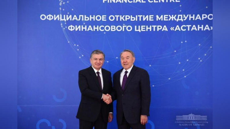 Изрображение 'ГЛАВЫ УЗБЕКИСТАНА И КАЗАХСТАНА ПОСЕТИЛИ ФИНАНСОВЫЙ ЦЕНТР "АСТАНА" (ФОТО)'