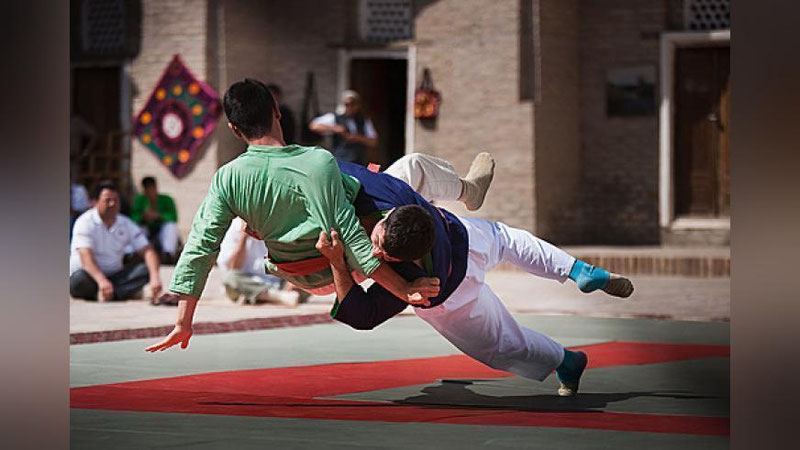 '"KURASh" MILLIY SPORT TURI MARKAZLARI QURILADI'ning rasmi