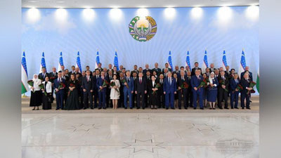 'Prezident vatandoshlarimizga davlat mukofotlarini topshirdi'ning rasmi