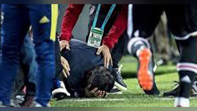 '“Бешиктош” мураббийининг бошини уриб ёришди (Видео)'ning rasmi