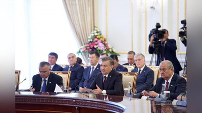 'Shavkat Mirziyoev: O`zaro savdo aylanmasi yiliga 1 milliard dollarga etkaziladi'ning rasmi