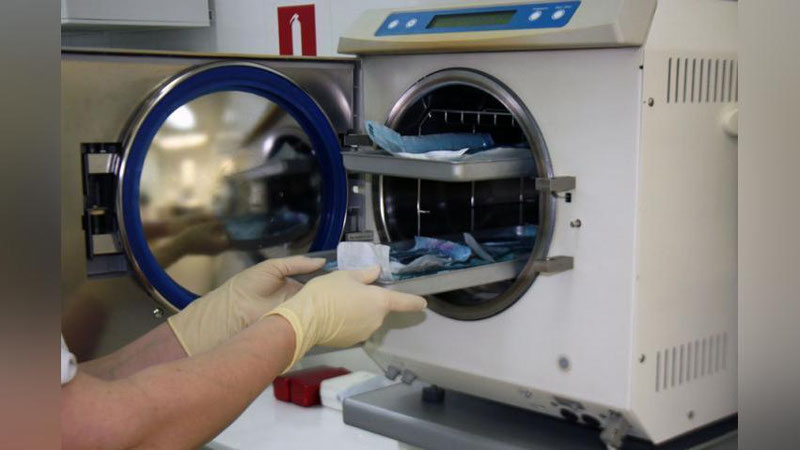 Изрображение 'СТЕРИЛИЗАЦИЮ МЕДИЦИНСКИХ ИНСТРУМЕНТОВ ДОВЕРЯТ ЧАСТНЫМ ФИРМАМ'