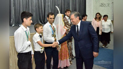 'Shavkat Mirziyoev: O`zbekistondagi har bir odam men uchun qadrli'ning rasmi