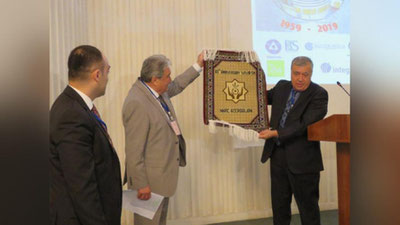 'O`n sakkiz mamlakat fiziklari O`zbekistonda uchrashdi'ning rasmi