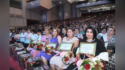 Изрображение 'В ТАШКЕНТЕ НАГРАДИЛИ ЛУЧШИХ МЕДСЕСТЕР (ФОТО)'